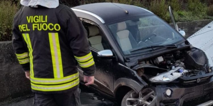 Macomer: incidente stradale nella strada che conduce a Tossilo, illeso un 17enne di Abbasanta