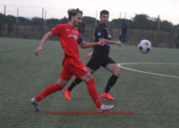 La capolista Giugliano cade a Uri, si riapre la lotta per il primato nel girone G della serie D. Il Carbonia ora è ultimo