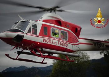 Maltempo nel Cagliaritano: elicottero Drago impegnato in operazioni di trasporto