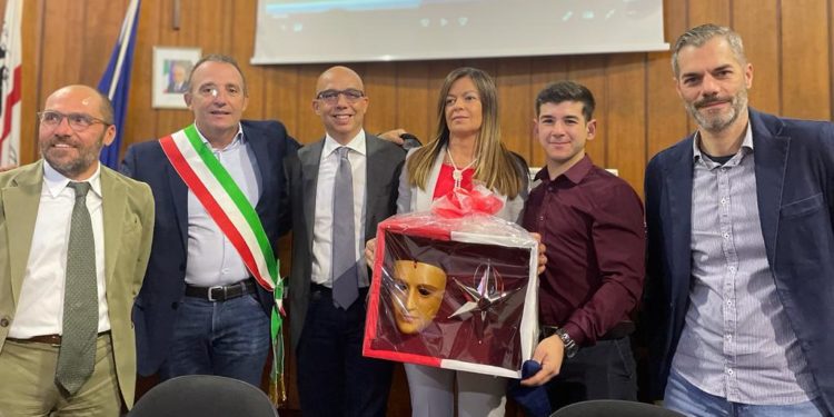 Oristano premia il fantino oristanese Marco Ghiani