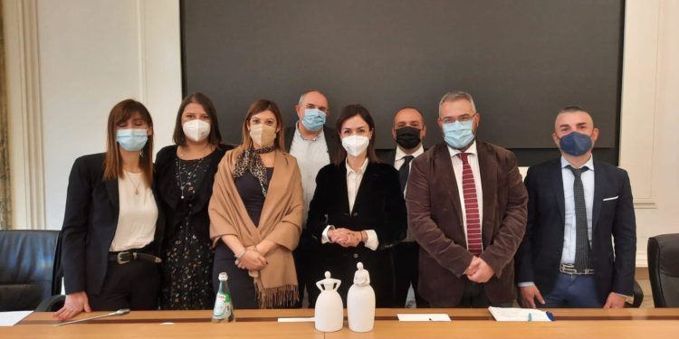 Questione Sarda all’interno delle politiche del Pnrr: incontro a Roma tra la ministra Mara Carfagna, Anci Sardegma, Cal ed Uncem