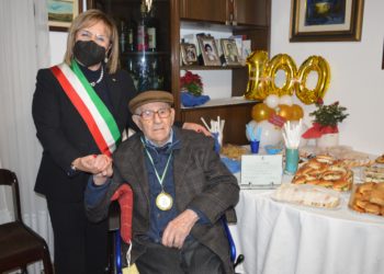 Quartu Sant’Elena in festa per i cent’anni di zio Renato Anedda