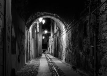 Sassari: Claudia Mangano ed Elisa Casu vincono il concorso “Scatti in bianco e nero”