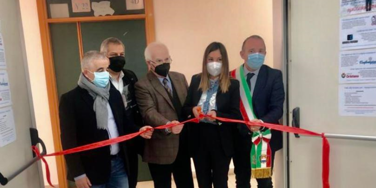 E’ stato inaugurato stamane, ad Oristano, il primo Fab Lab cittadino e dell’intera provincia