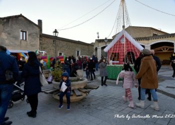 Villanofranca: successo per il festival delle Strade dello Zafferano