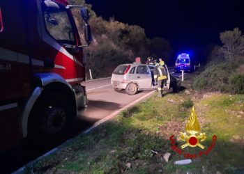 Incidente stradale sulla 427, sul posto i vigili del fuoco