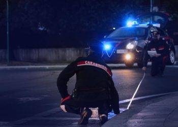 A Cagliari, un 22enne gambiano, è stato arrestato per lesioni personali gravi e resistenza a pubblico ufficiale, dopo una lite con un connazionale 33enne