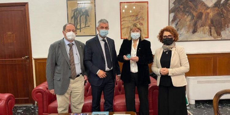 Alghero rinsalda i legami con la Catalogna: in Comune la consellera de Cultura, Natàlia Garriga Ibáñez,