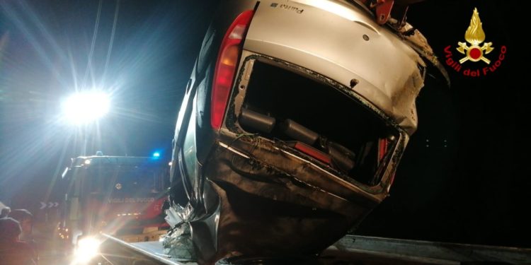 Incidente stradale sulla Statale 196, nei pressi di Villacidro, un 30enne ricoverato in ospedale