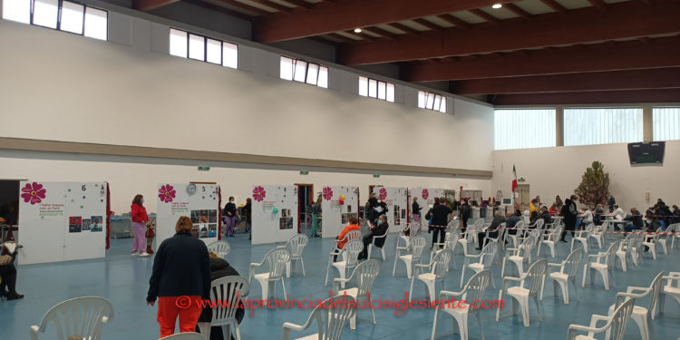 Procede a pieno ritmo la campagna vaccinale in Sardegna, ieri sono state somministrate 18.917 dosi