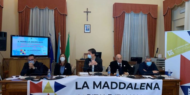 La Maddalena si candida a Capitale Italiana della Cultura 2024
