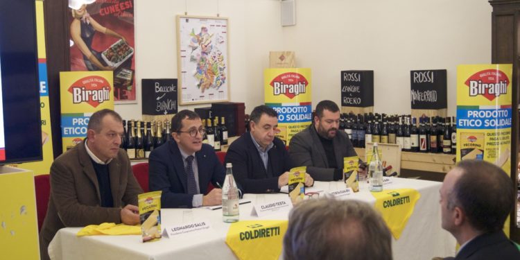 Caseificio piemontese Biraghi: «Il pecorino grattugiato più distribuito nell’isola è quello etico solidale»