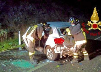 Incidente stradale sulla Sassari-Ittiri, sul posto i vigili del fuoco e i carabinieri