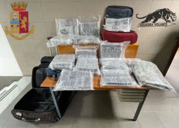 La Polizia di Stato di Cagliari ha sequestrato 75 kg di hashish. Arrestato un 38enne per detenzione ai fini di spaccio di sostanza stupefacente