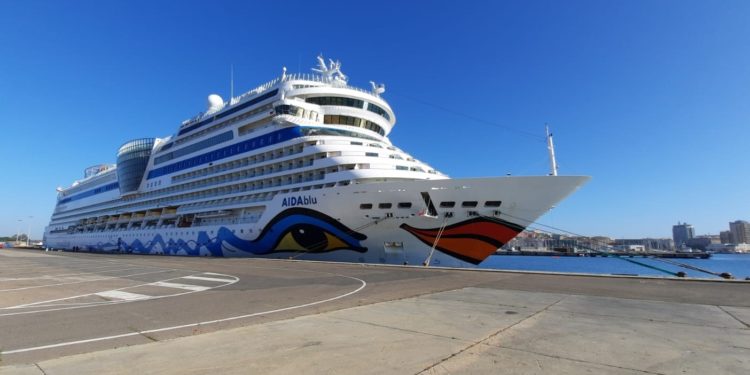 L’Aidablu dà il via alla stagione delle crociere in Sardegna