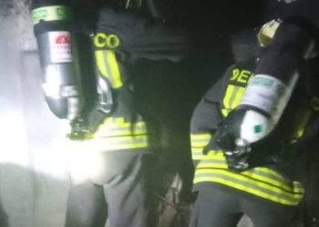 Porto Pozzo: incendio in un seminterrato, intervengono i vigili del fuoco
