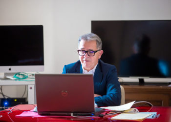 Presentati ad Olbia l’e-book ed il catalogo di Giovanni Michelucci