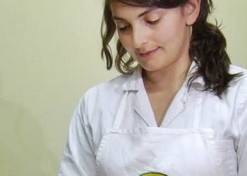 Agnese Cabigliera (pastora): «È il momento di stare uniti, rivedere l’organizzazione delle nostre aziende e cercare di essere sempre più autosufficienti»