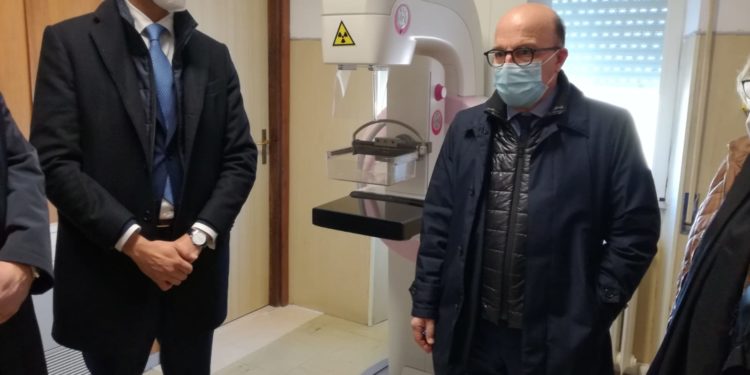 Isili: ritorna in funzione il mammografo