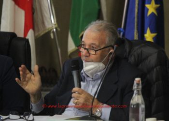 Il leader dell’Udc Giorgio Oppi interviene dopo le dichiarazioni fatte dal capogruppo della Lega Pierluigi Saiu