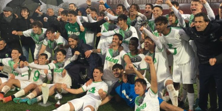 Il Sassuolo ha vinto la 72ª Viareggio Cup, battendo ai rigori l’Alex Transfiguration, nella finale disputata al “Mannucci” di Pontedera