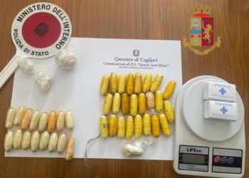 Gi agenti del Commissariato di Quartu Sant’Elena hanno arrestato un 31enne trovato in casa con 600 grammi di droga