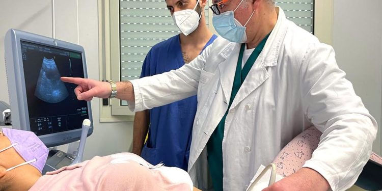 Settimana della salute della donna, consulenze gratuite con ginecologi e chirurghi senologi al Policlinico Duilio Casula e al San Giovanni di Dio