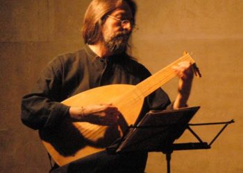 Il liutista Massimo Lonardi sabato a Cagliari per il festival Echi lontani