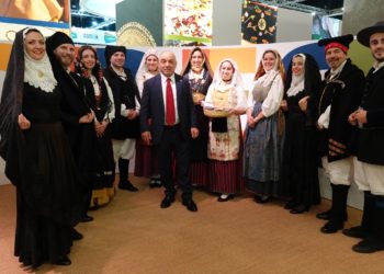 L’assessore Gianni Chessa alla Bit di Milano: «Il patrimonio identitario della Sardegna può rafforzare l’offerta turistica»