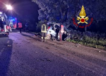 Incidente stradale sulla provinciale 7, nei pressi di Bitti, intervengono i vigili del fuoco