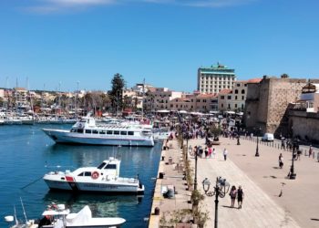 Alghero presa d’assalto dai turisti per Pasqua. Il sindaco Mario Conoci: «Si parte con il piede giusto»