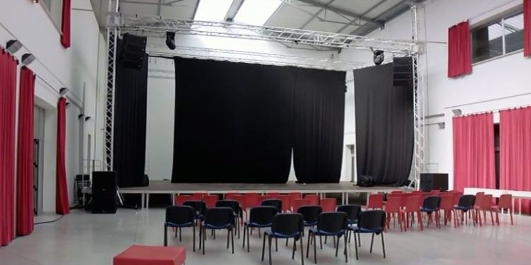 Domenica 24 aprile, l’Associazione Culturale Palazzo d’Inverno inaugura la nuova sede operativa “Move The Box”, a Villa Verde (OR)