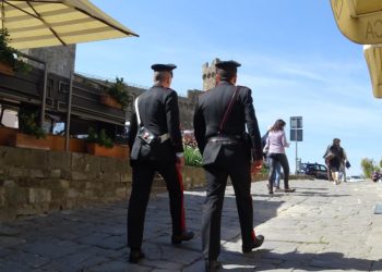 I carabinieri di Guasila hanno denunciato un 38enne nigeriano per “guida sotto l’influenza dell’alcool in esito a sinistro stradale” e “guida sotto l’influenza di stupefacenti”