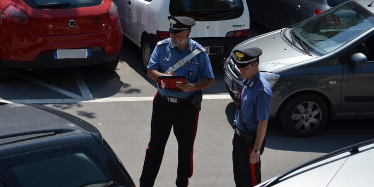 Una 24enne di Serramanna è stata denunciata a piede libero dai carabinieri di Sanluri, per guida sotto l’effetto di stupefacenti