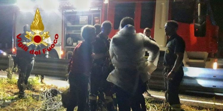 Paulilatino: esce in bicicletta, ma perde l’orientamento e rimane bloccata dai rovi: donna soccorsa dai vigili del fuoco