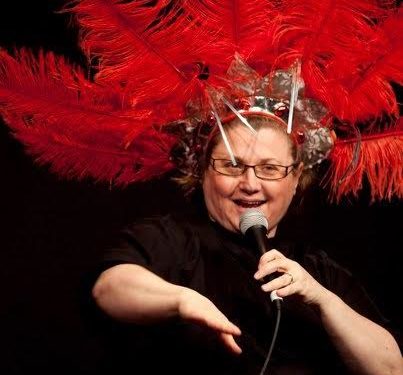 Sabato e domenica, a Cagliari, Simonetta Guarino in scena nel monologo comico “Memorie di una ciciona”