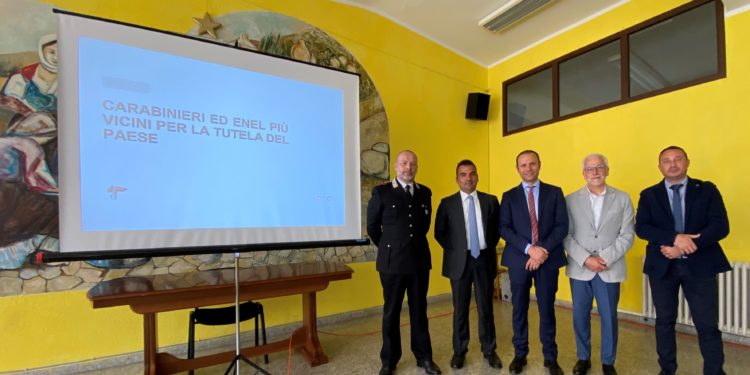 Carabinieri di Nuoro ed Enel più vicini per la tutela del paese