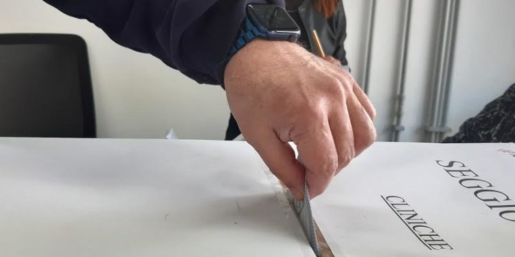 Il 12 giugno si potrà votare anche in ospedale, a Sassari, per i referendum popolari abrogativi in tema di Giustizia