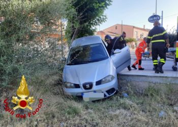 Arzachena: incidente stradale tra via Amendola e via Dettori, una persona finisce in ospedale