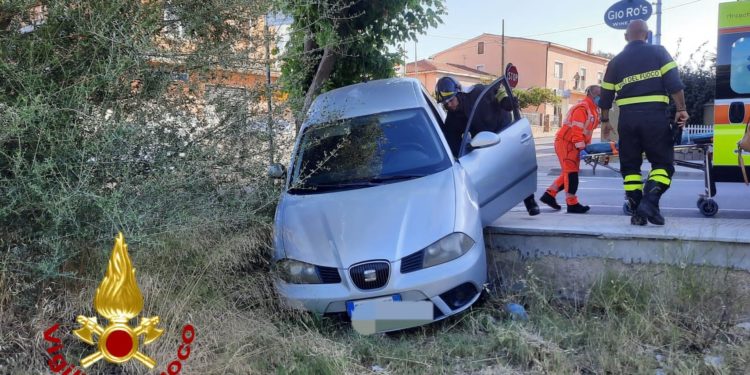 Arzachena: incidente stradale tra via Amendola e via Dettori, una persona finisce in ospedale