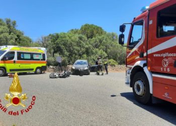 Incidente stradale sulla statale 125, all’incrocio con la circonvallazione esterna Arzachena-Palau: sul posto i vigili del fuoco