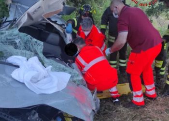 Incidente stradale sulla strada consortile Lanusei-Arzana, intervengono i vigili del fuoco