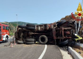 Tertenia: incidente stradale sulla statale 125, ferito un 27enne originario di Iglesias