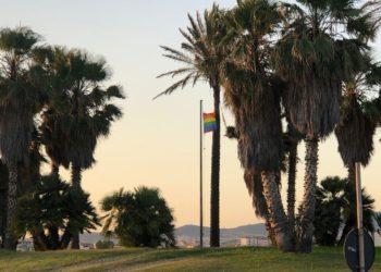 Quartu Sant’Elena: la bandiera arcobaleno torna a sventolare nel lungomare