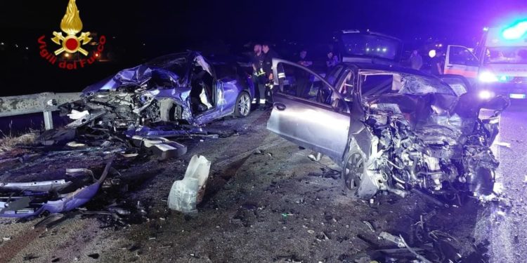 Ortacesus: incidente stradale sulla statale 547, intervengono i vigili del fuoco