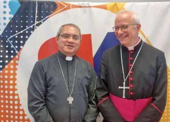 Il vescovo di Viana monsignor Dos Santos in visita a Cagliari