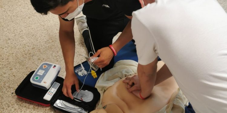 Scientific Bls-Day: gli studenti del Liceo scientifico Mariano IV di Oristano a lezione di rianimazione