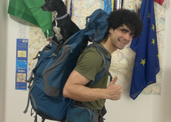 Dalla Sardegna con “zaino in spalla” il viaggio si fa social: Filippo Altea il giovane sardo che attraversa l’Europa per un turismo più green