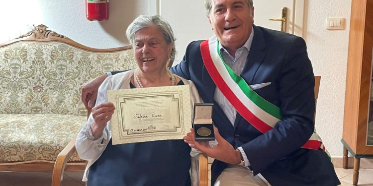 Cagliari, zia Mafalda Picciau compie 100 anni