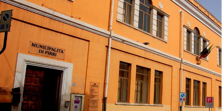 Pirri: allo stato civile della Municipalità il primo bambino col doppio cognome